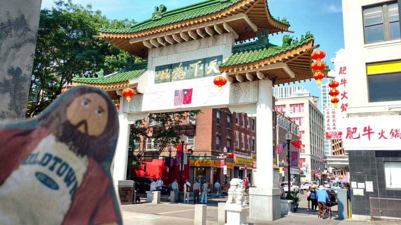 Flat Jesus in Chinatown