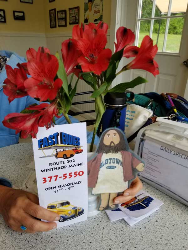 Flat Jesus Goes for Lobster Rolls